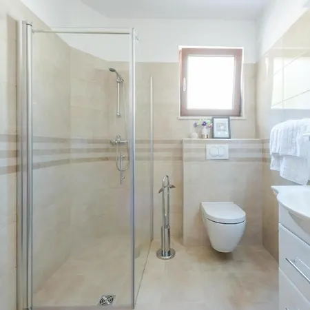 Apartmán Made 4u - Comfort One Bedroom With Balcony And Sea... *